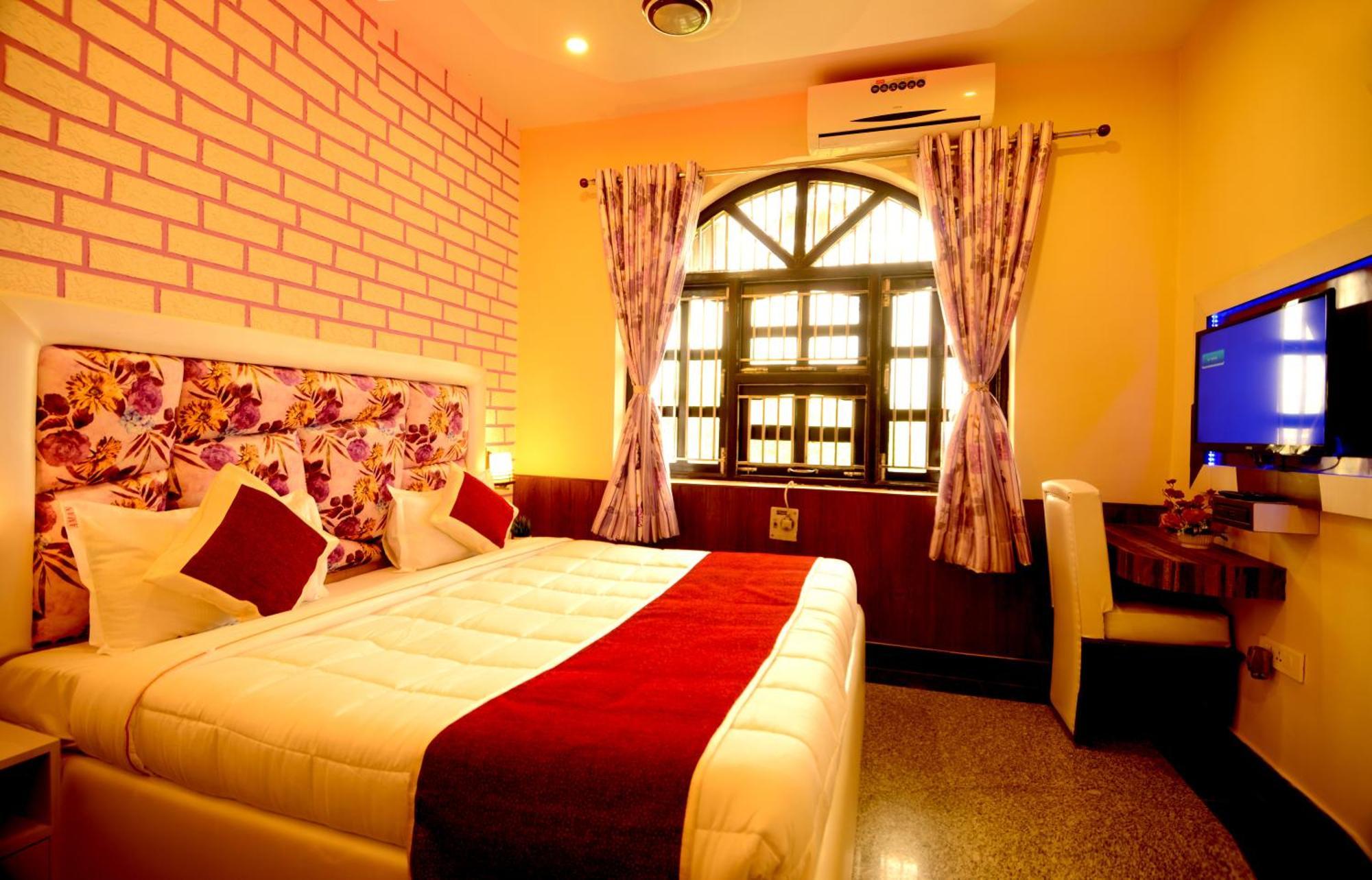 Aman Homestay, A Boutique Hotel Agra  Bagian luar foto