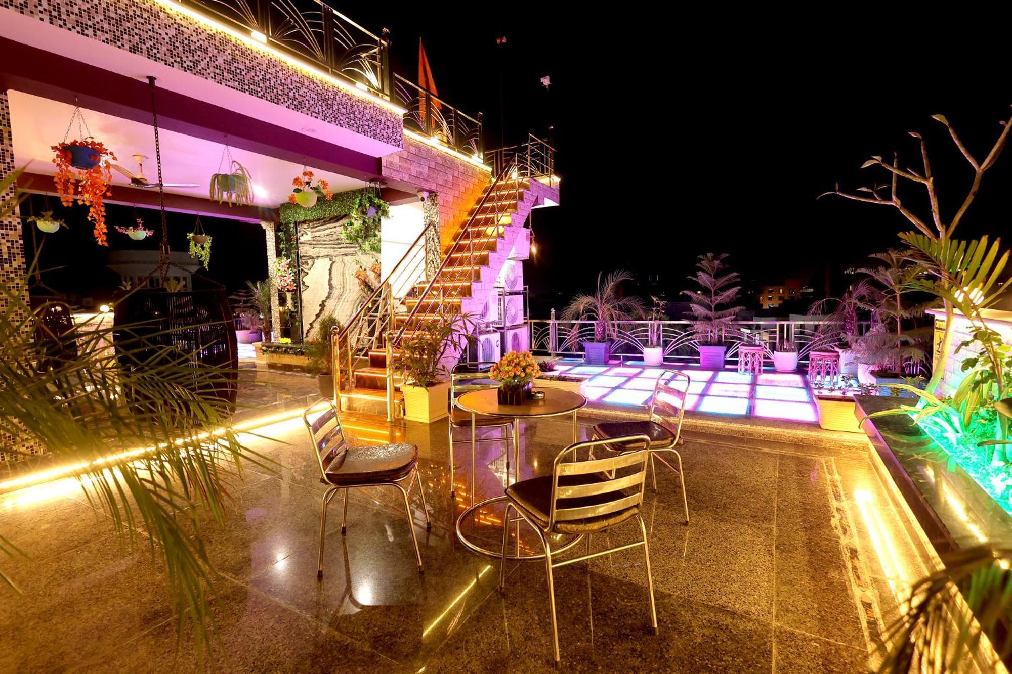 Aman Homestay, A Boutique Hotel Agra  Bagian luar foto